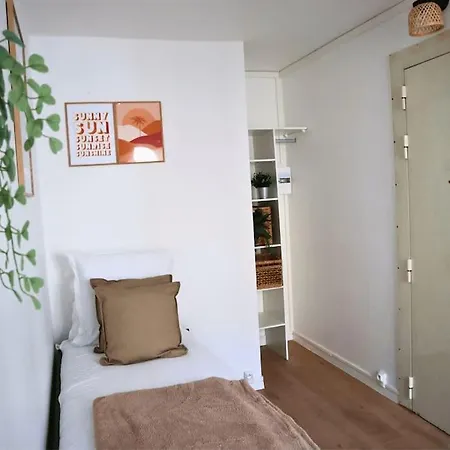 A 2p Apartamento *